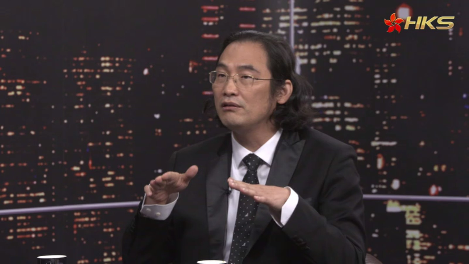 澜露TV
